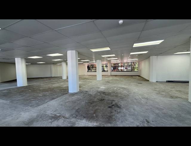 1,439M² OFFICE TO LET IN DURBAN CENTRAL